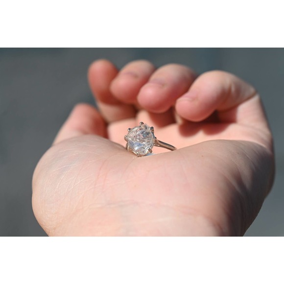 Alternative  Engagement Ring  unique anniversary gift  Size 4 5 6 7 8 9 … - Picture 4 of 4